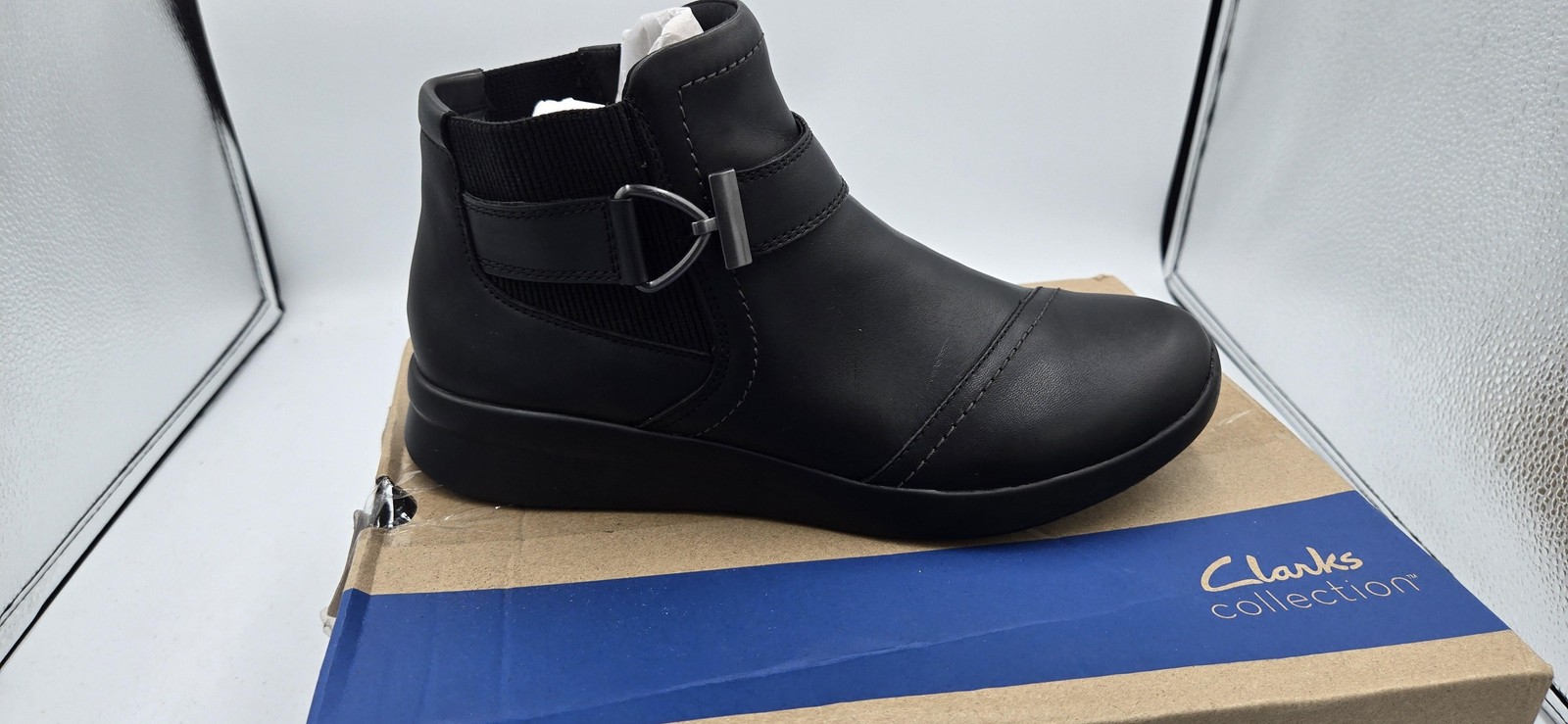 Clarks Boots Womens 8 Black Leather Elowyn Strap Ankle Wedge Booties Side Zip