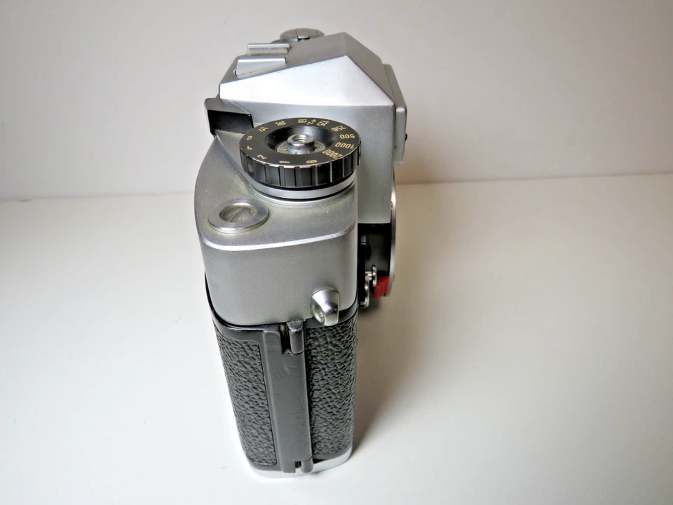 Leitz Leicaflex SL Chrom Body in normalem Gebrauchszustand. - Bild 3 von 4