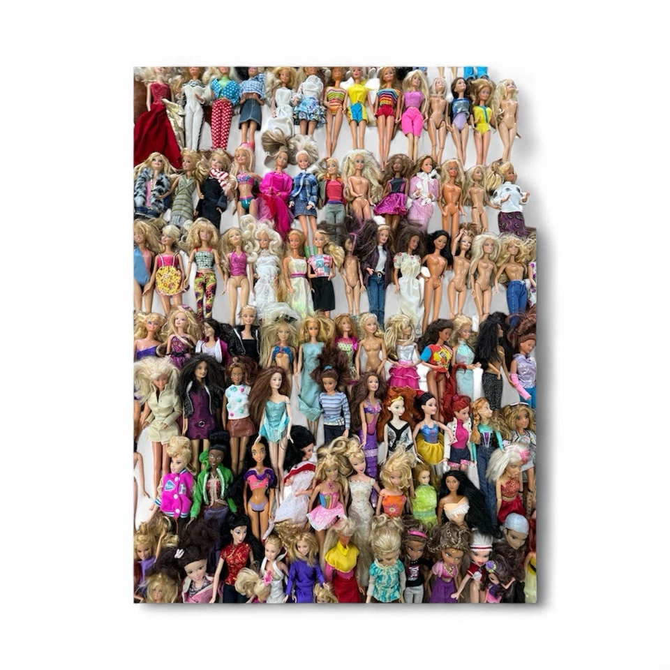 Barbie Doll Huge Mix Lot Vintage Modern Dolls Clothes Accessories - Image 4 of 4