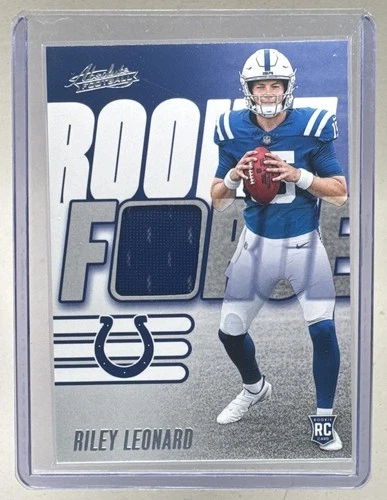 2025 Panini Absolute Riley Leonard Base (RAW)