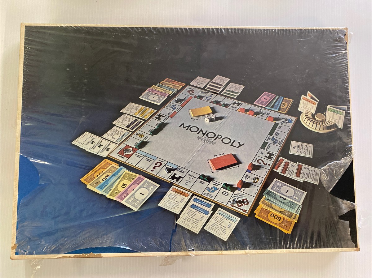 MONOPOLY ANNIVERSARY EDITION No.11-Parker Brothers Vintage 1974