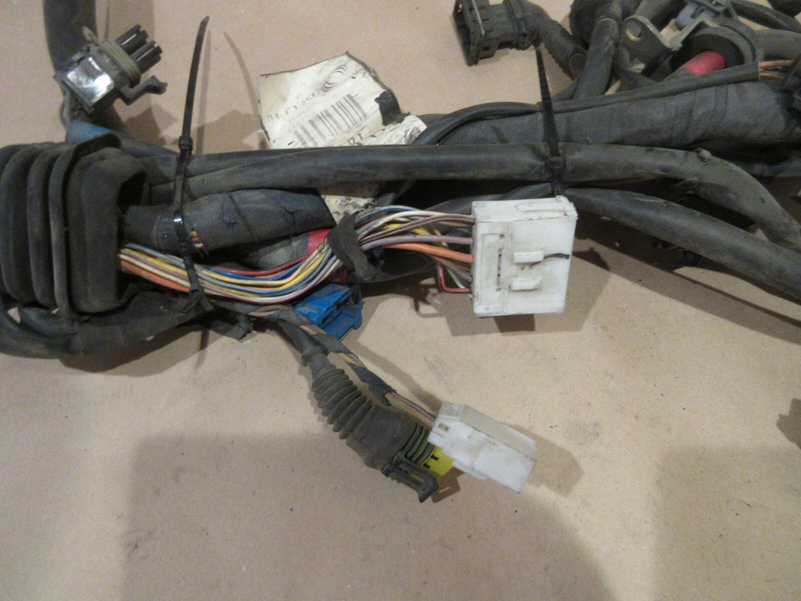 Ferrari 456MGT/MGTA - LH Engine Wire Harness P/N 180507