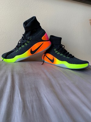 nike hyperdunk volt