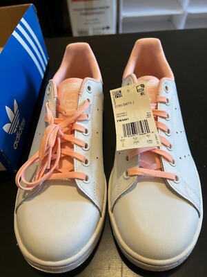 Size 7 - adidas Pharrell Williams x Stan Smith Cream