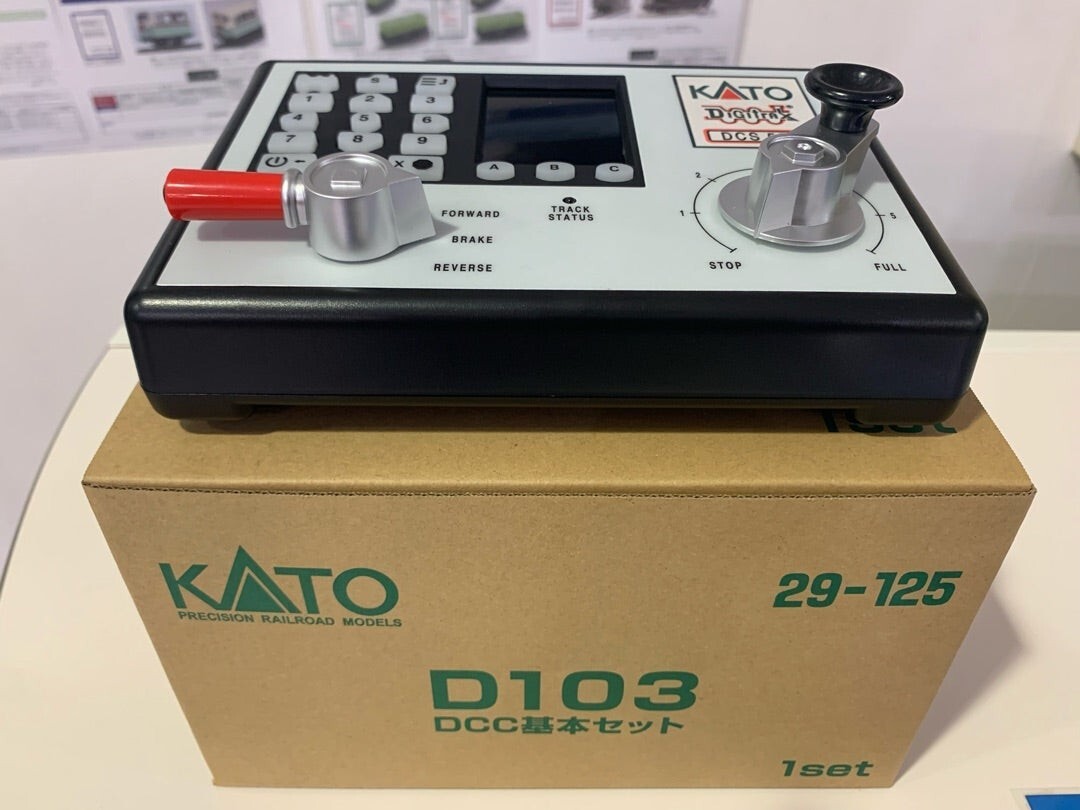KATO DCCコントローラー D103 BS KATO N / HO Scale 29-125 DCC Controller D103 Basic Set