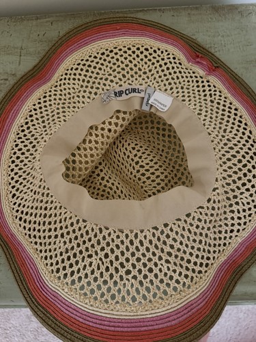 RIP CURL 100% PAPER Floppy Woven Hat Lace Crochet Look - Picture 2 of 3