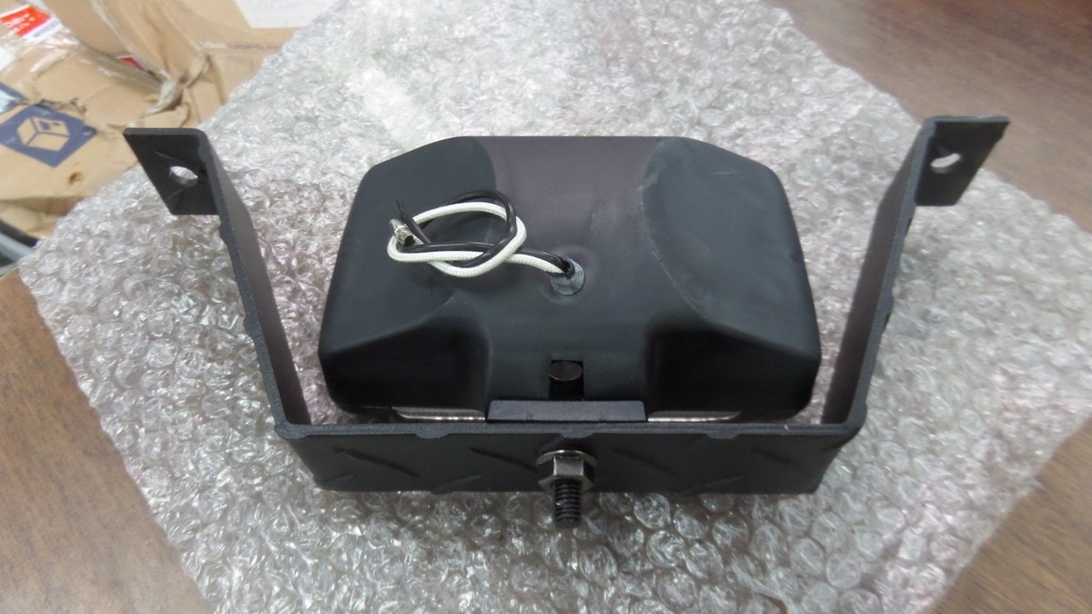 Universal Spotlight Spot Light Assy w/ Bracket ATV UTV