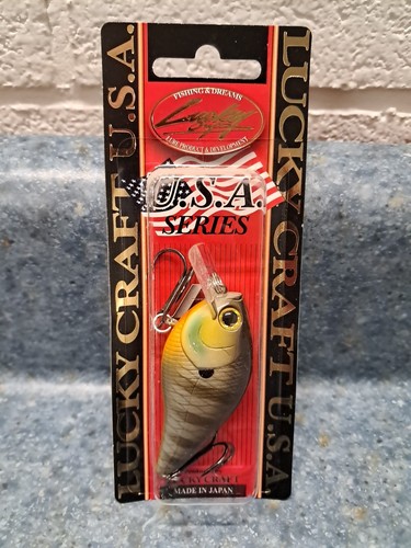LUCKY CRAFT LC 2.0 RT Rattle 1/2 oz 4ft 2 1/2" Rare  Luckycraft Crankbait 2.0 RT - Picture 1 of 5