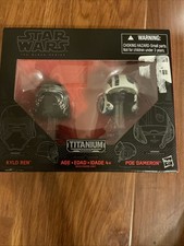 New Star Wars Black Series Titanium Helmets - Kylo Ren and Poe Dameron - 01