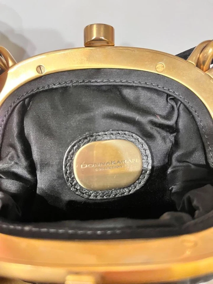 Donna Karan Colección Bolso de Noche Cartera Bolso de Mano Seda Satinado Negro x Dorado USADO Como Nuevo Foto 3 de 4