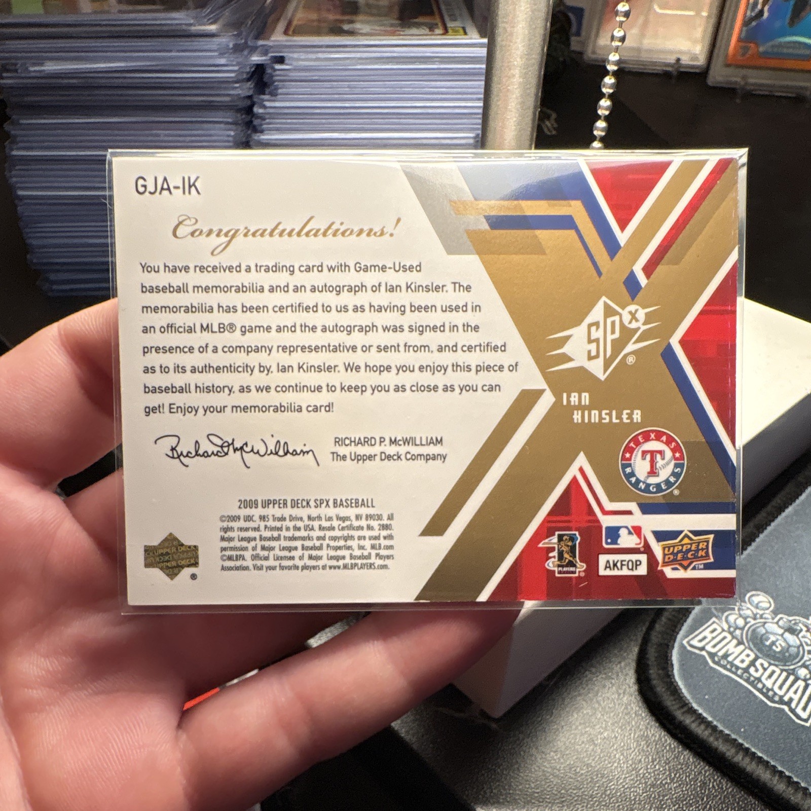 Upper Deck 2009 SPx Ian Kinsler Game Jersey Autographs Auto Mem GJA-IK view 2