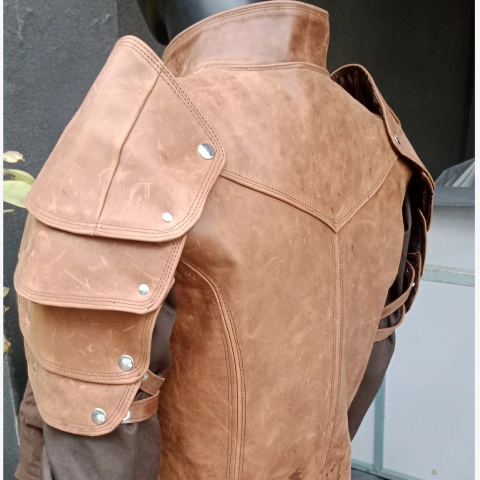 Traje de armadura de cuero medieval Larp Cosplay conjunto de armadura cuero caballero armadura vikinga Foto 2 de 4