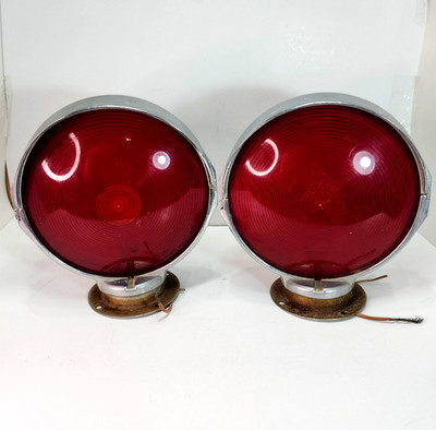 Vintage Red Lollipop Lights Pair: New York Signal Stat 364 Toronto - Heavy Duty!
