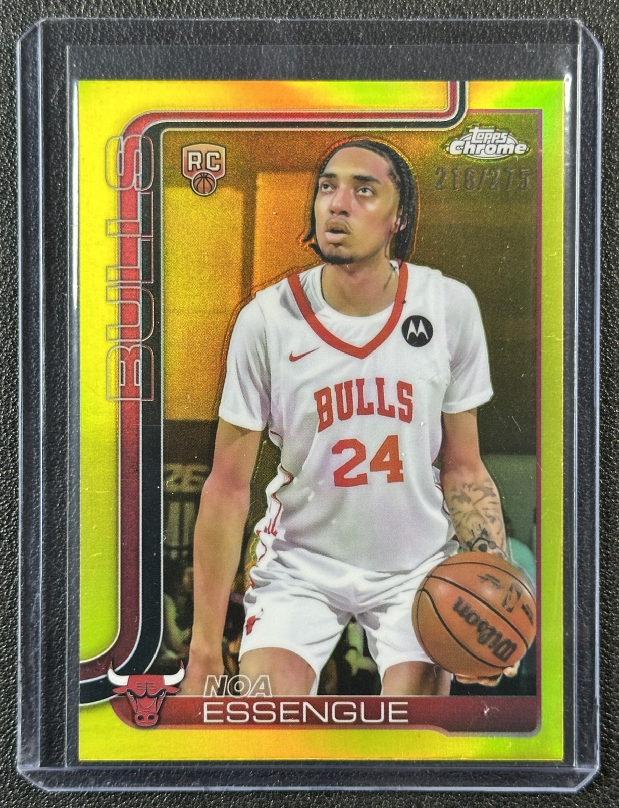 NOA ESSENGUE 2025-26 TOPPS CHROME #262 ROOKIE YELLOW REFRACTOR RC 216/275 BULLS