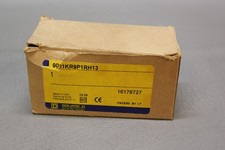 SQUARE D 9001KR9P1RH13 9001 KM1 110-120V LAMP 755 ILLUMINATED PUSH/PULL BUTTON