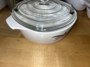 Vintage Anchor Hocking  7” casserole Dish Black Wheat Pattern with Lid