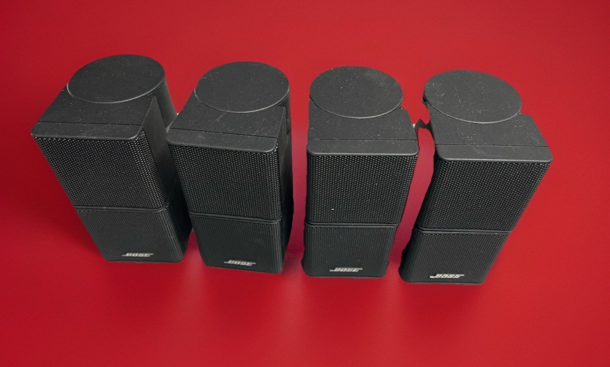 4 Premium Bose Jewel Cube Speakers Mint Condition Black In Color