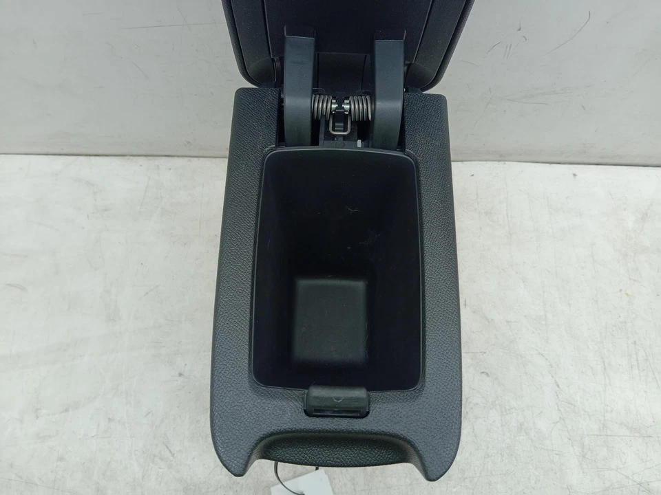 VAUXHALL CORSA ARMREST CENTRE CONSOLE 9830208680 F 2019 - 2025 - Image 4 of 4