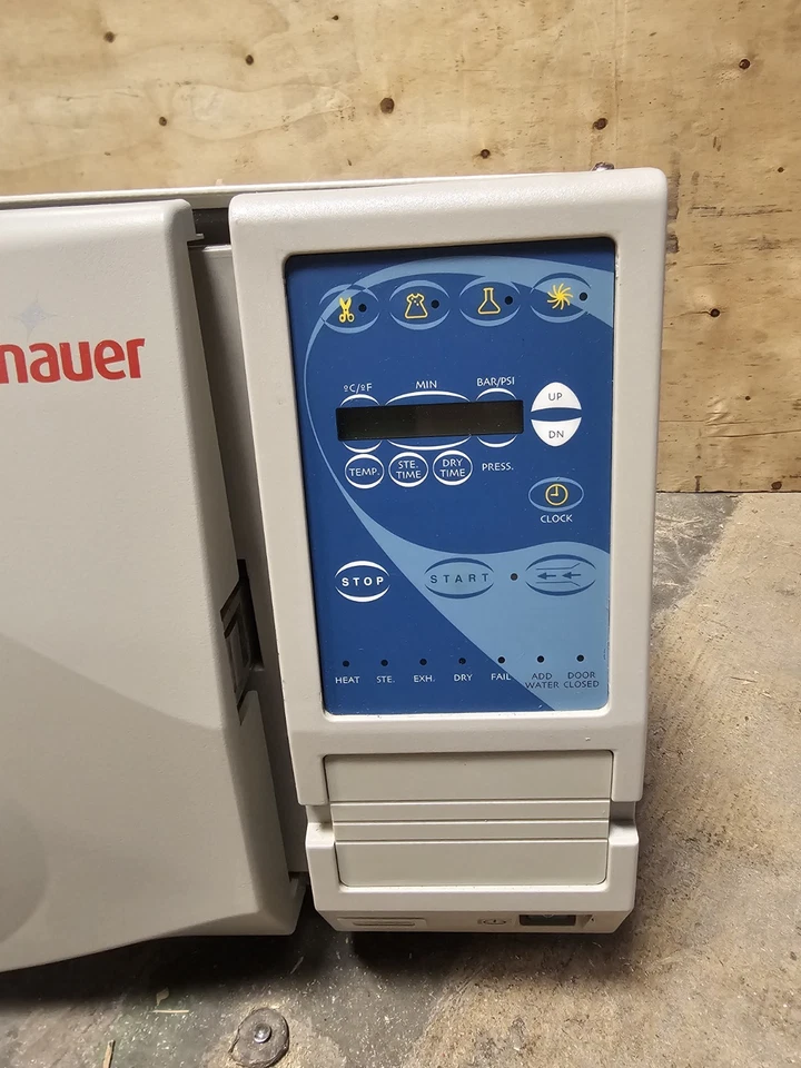 Tuttnauer EZ9 19L Autoclave Steam Sterilizer (2340EA) - Image 3 of 4