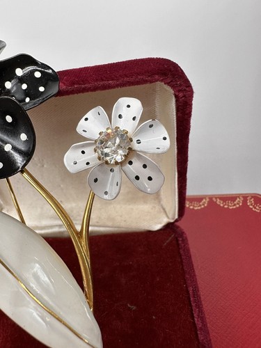 Avon Black & White Polka Dot Enamel Rhinestone Flower Brooch Pin Large - Picture 3 of 11