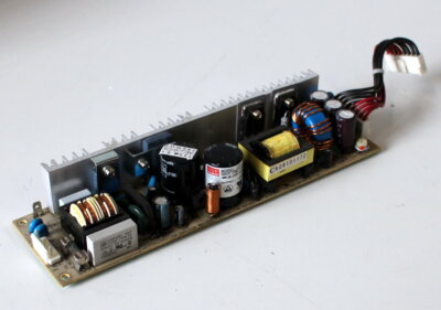 N72-04252 Netzteil PSU Sea Sonic LPS-100-R3 100W