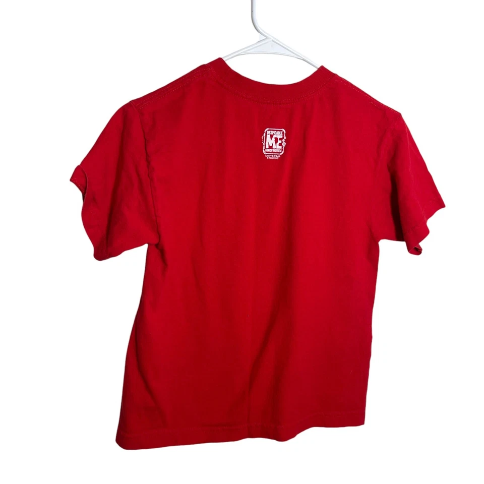 Universal Studios Despicable Me T-Shirt Youth Boy's Small Red Christmas Top - Image 4 of 4