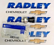 NEW GM OEM OIL PRESSURE SENDING UNIT GMC GENERAL MOTORS 12673134