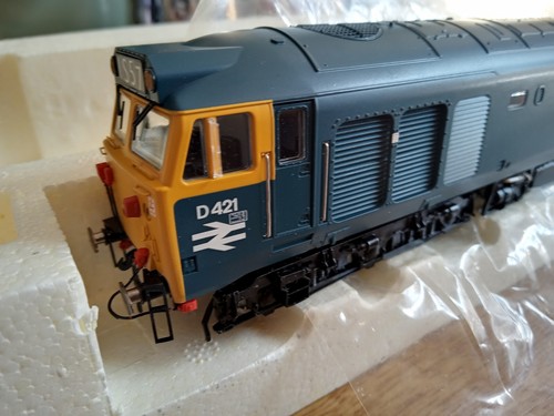 Hornby Class 50 Co-Co Diesellok D421 BR blau R2474 - neu, unbenutzt & originalverpackt