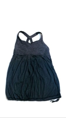 Lululemon Women s Gray and Black Striped/Solid No Limits Tank Top Size 8 NWOT