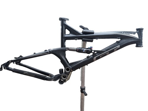 Vintage GT RTS-1 Mountain Bike Frame 19 Handmade USA Full