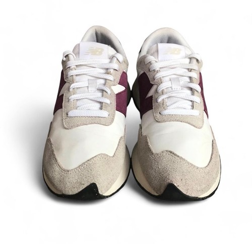 Woman’s New Balance 237 in White and Burgandy; Size 10- Excellent Condition  - Picture 4 of 10
