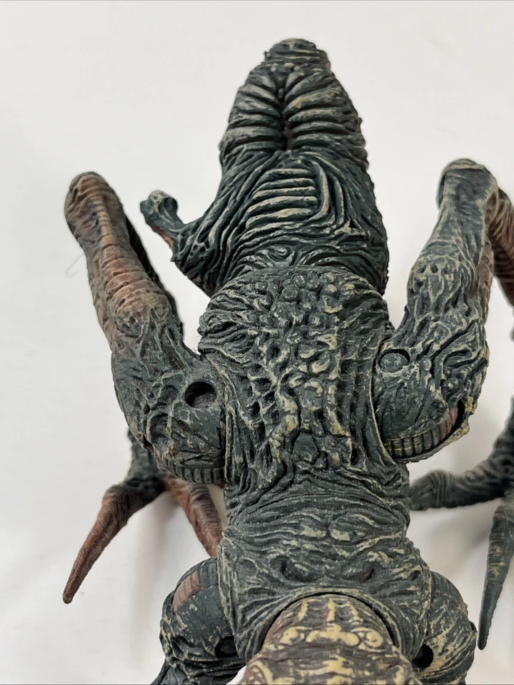 McFarlane Toys 2009 Halo 3 Collection Series 6 Flood Stalker Used - Image 2 of 4