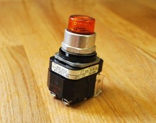 Allen Bradley 800T-PT16A Series T Amber Push-to-Test Pilot Light - USED