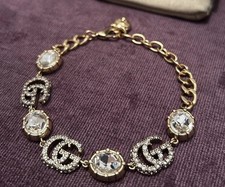 🌹💕🚚 ✅ Women’s Gucci Gold White Crystal Bracelet Brand New With Box!