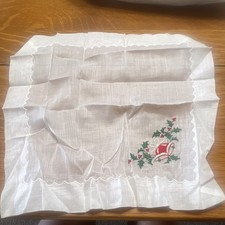 White Linen Embroidered Floral Handkerchief Scalloped Edges Square 1pc