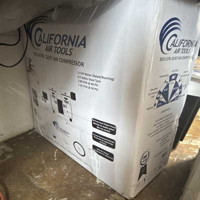 #ad California Air Tools 8010 Ultra Quiet Oil Free 8 Gal 1HP 120V 120 PSI. Used once $100.00