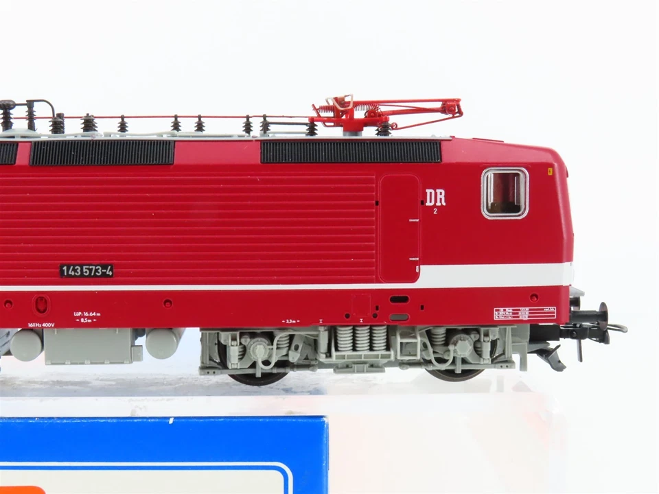 HO Scale Roco 43680 DR Deutsche Reichsbahn BR143 Electric #573-4 - DCC Ready - Image 3 of 4