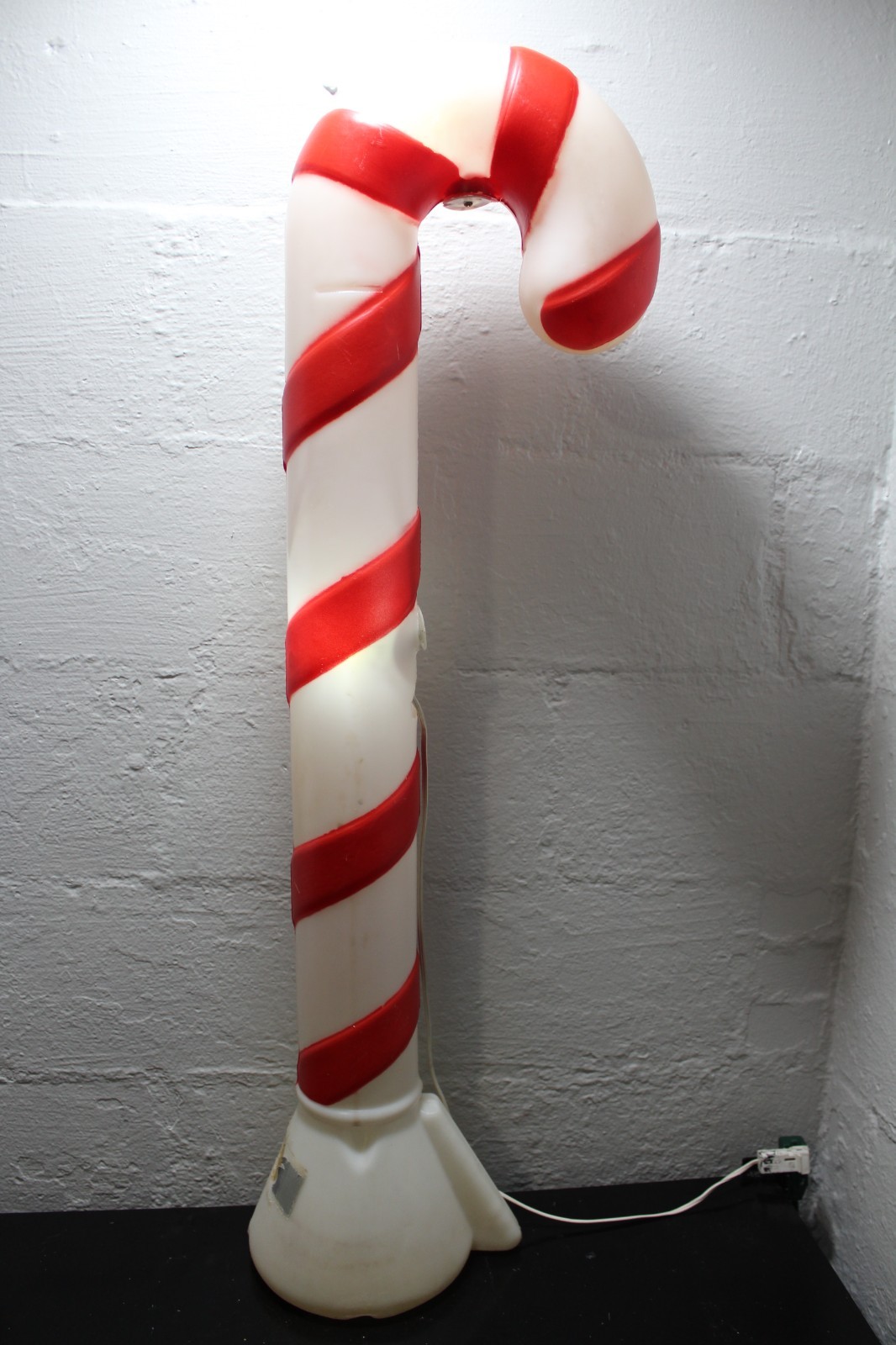 Blow Mold Candy Canesnull