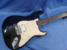 Chitarra elettrica Squier Bullet Strat consegna sicura dal Giappone