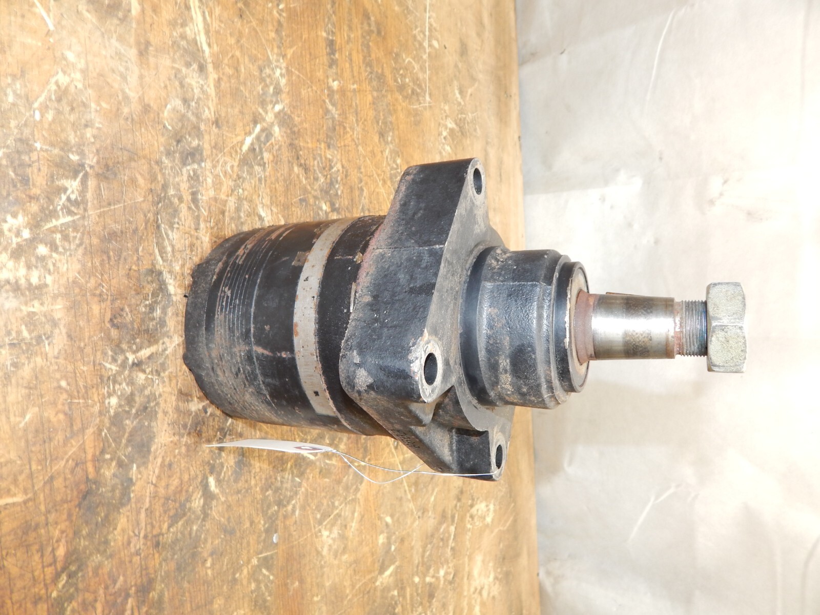 John Deere 757 ZTrak Hydraulic Wheel Motor (2) TCA17739, TCA12678 eBay