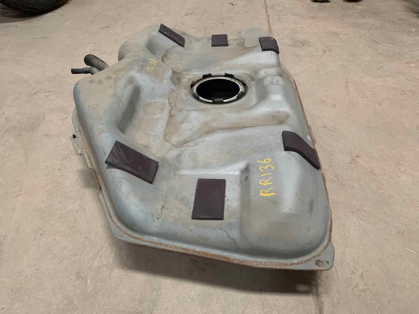 (LOCAL PICKUP ONLY) 11 LINCOLN MKZ Fuel Tank Assembly eBay