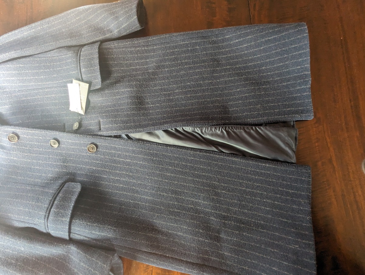 Todd Snyder Italian Single Breasted Peak Lapel Topcoat in Navy