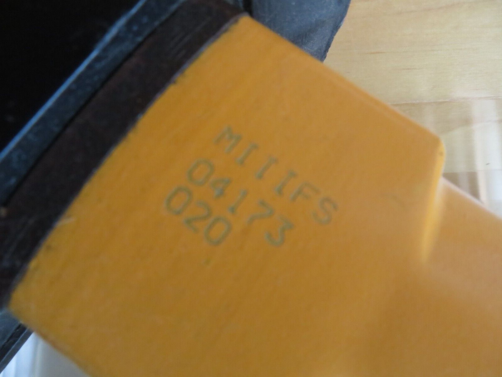 Bostitch MIIIFS Pneumatic Flooring Stapler, hammer, staples, base plate