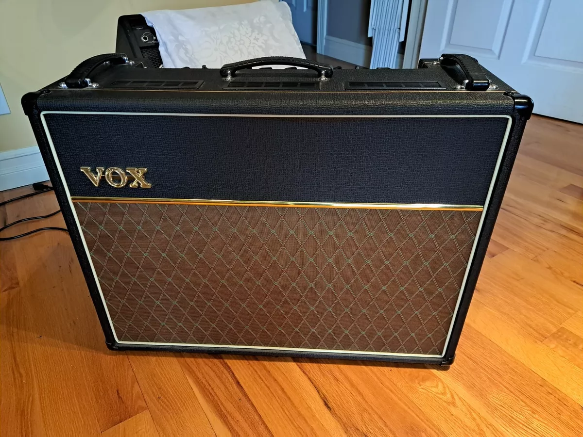 In Montreal: Vox Amp AC30 AC30CC2X! 2x12