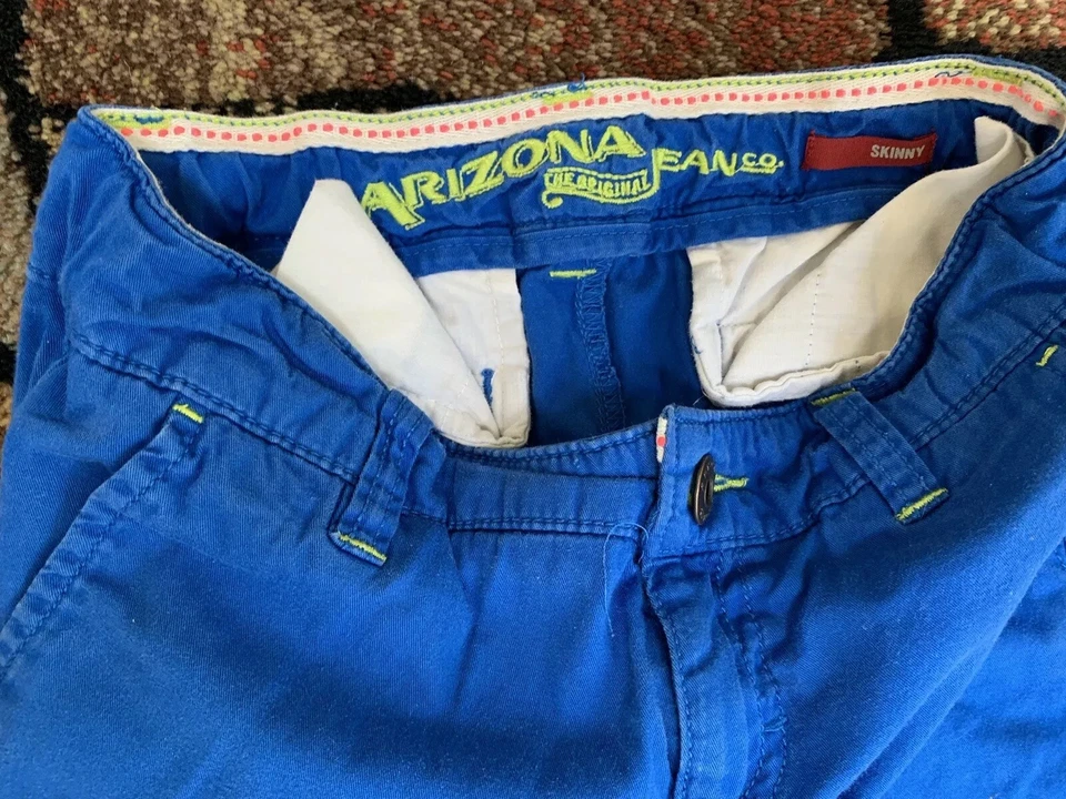 Pantalones chinos Arizona Jeans Co azules ajustados calce ajustado niñas talla 6 cintura ajustada Foto 2 de 4