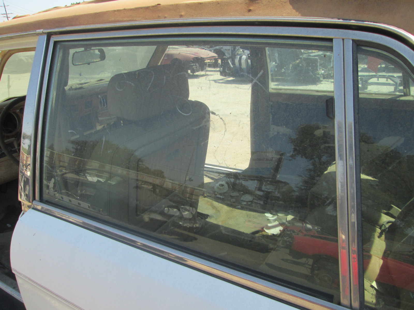 Rolls Royce Silver Spur 1987 -  Rear LH Door Glass / Window - 