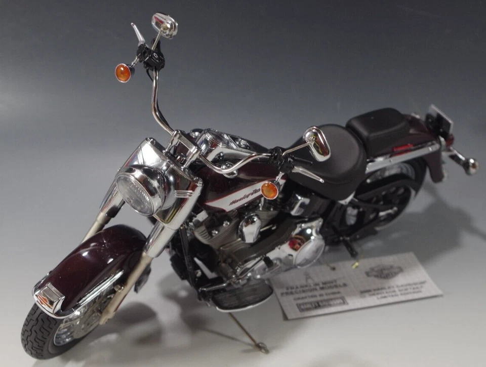 Harley Davidson Heritage Softail Franklin 2006 como nuevo escala 1:10 L.E. EN CAJA CERTIFICADO DE AUTENTICIDAD Foto 4 de 4