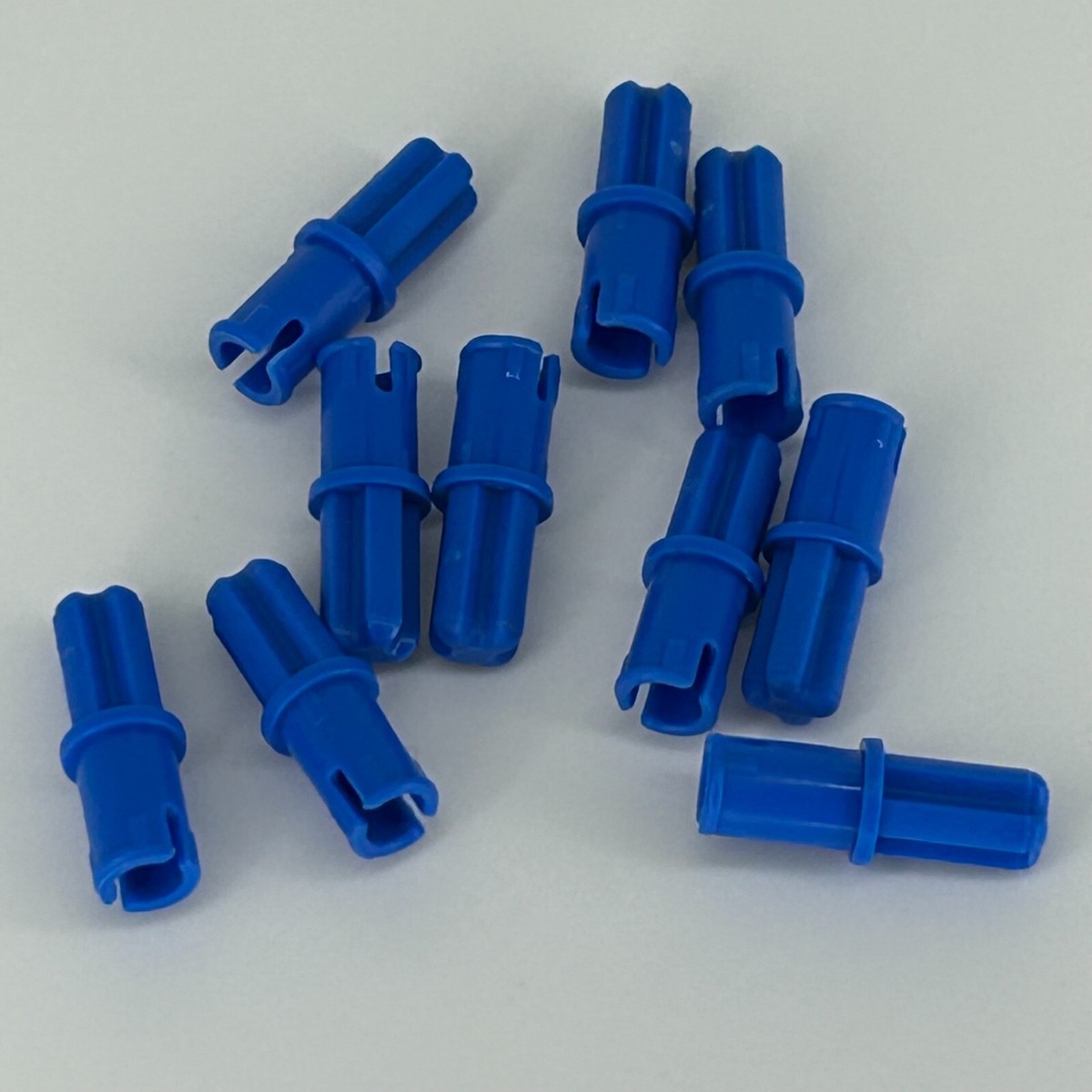 LEGO Parts 43093 (10pcs) Blue Technic Axle Pin w/ Friction Ridges