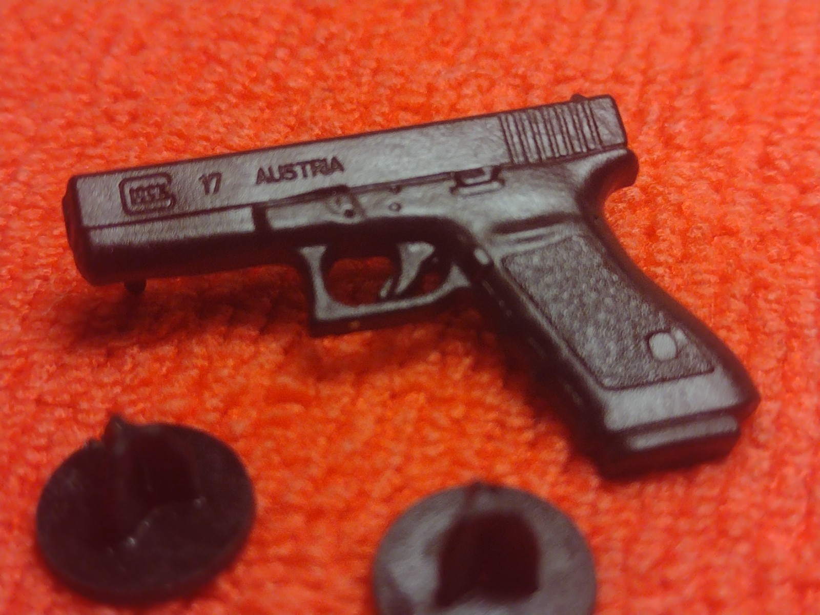 GLOCK 17 AUSTRIA 9X19 9MM Mini Firearm Handgun Polymer Pistol Hatpin SHOT-SHOW