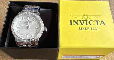 Invicta Men's Silver Round Analog Stick Index Bracelet Watch with Original Box